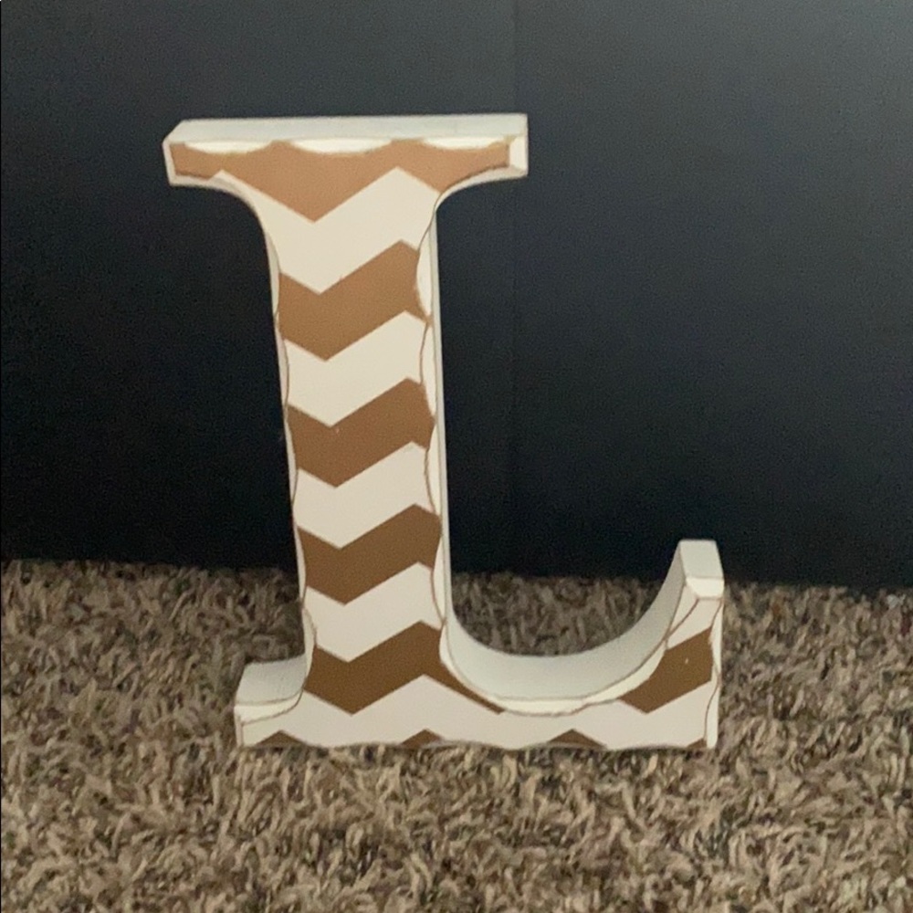 L letter